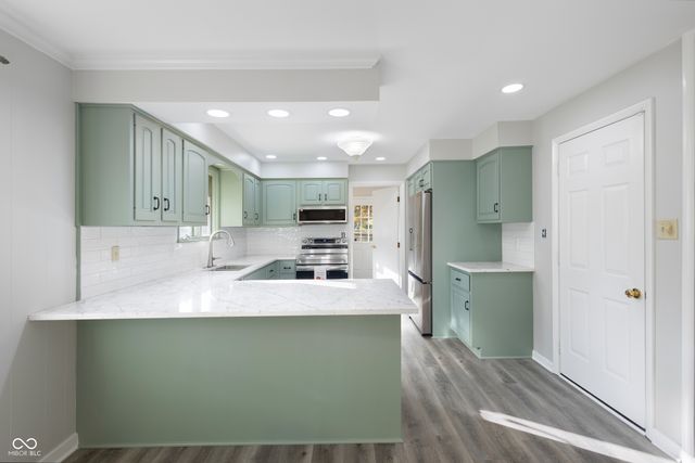 4589 Lincoln Road, Indianapolis, IN 46228