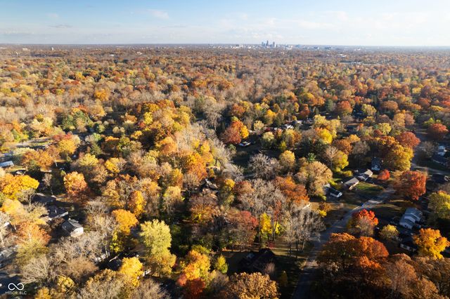 4589 Lincoln Road, Indianapolis, IN 46228