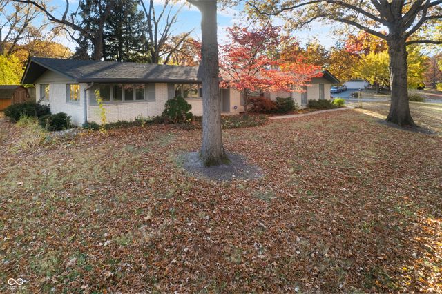 4589 Lincoln Road, Indianapolis, IN 46228