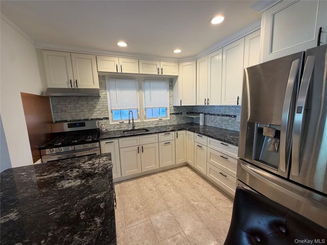 58-04 264th Street, Flushing, NY 11362