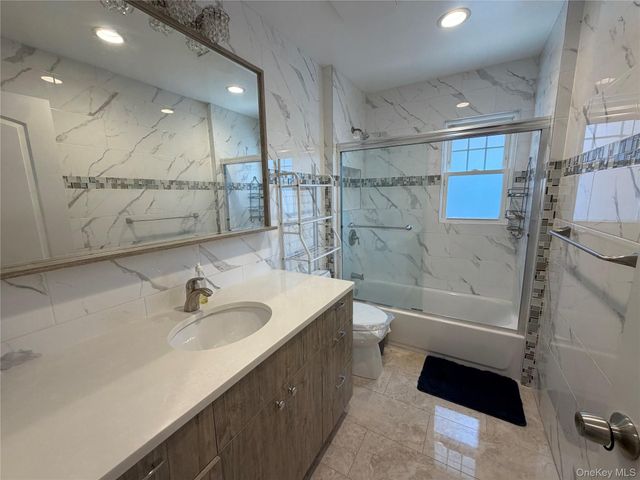 58-04 264th Street, Flushing, NY 11362