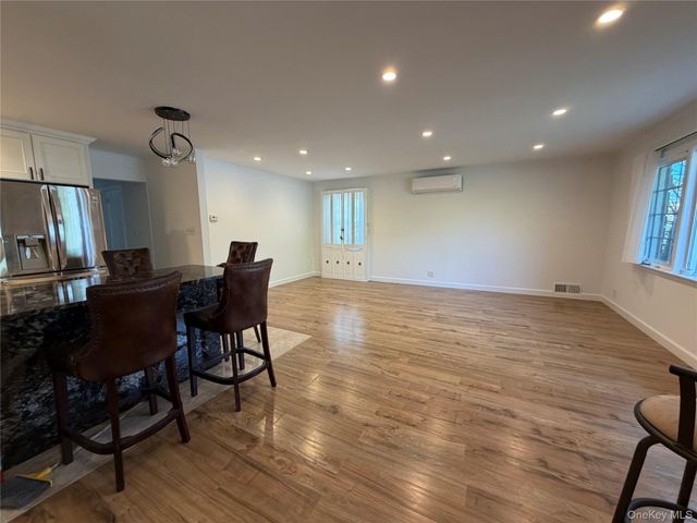 58-04 264th Street, Flushing, NY 11362