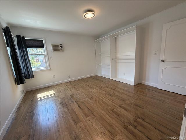 58-04 264th Street, Flushing, NY 11362