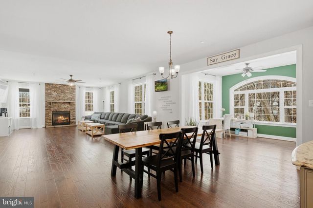 241 OAKLAND HALL RD, Prince Frederick, MD 20678