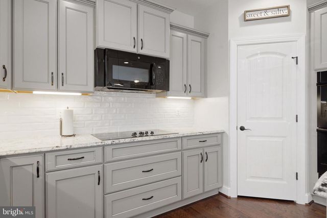 241 OAKLAND HALL RD, Prince Frederick, MD 20678