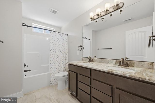 241 OAKLAND HALL RD, Prince Frederick, MD 20678