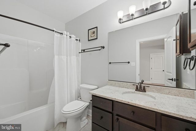 241 OAKLAND HALL RD, Prince Frederick, MD 20678