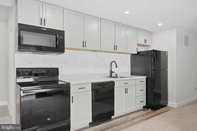 241 OAKLAND HALL RD, Prince Frederick, MD 20678