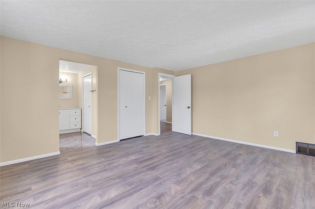 620 Lindford Drive, Bay Village, OH 44140