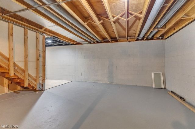 620 Lindford Drive, Bay Village, OH 44140