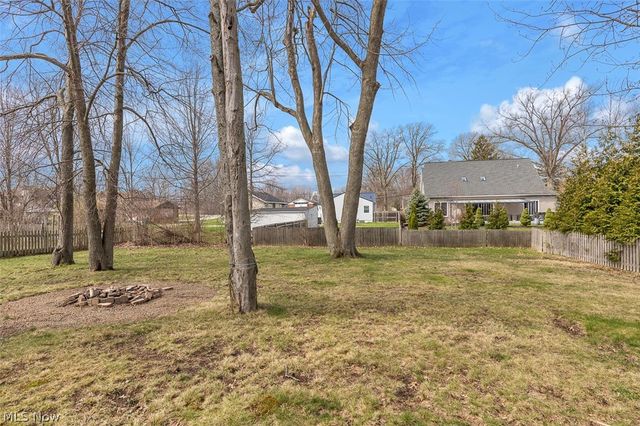 620 Lindford Drive, Bay Village, OH 44140