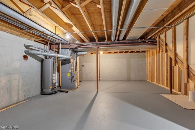 620 Lindford Drive, Bay Village, OH 44140