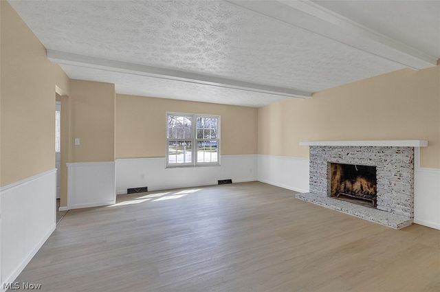 620 Lindford Drive, Bay Village, OH 44140