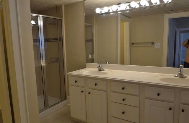 1505 Mcduffie Street, Houston, TX 77019