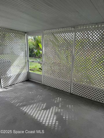 1917 Manor Drive NE, Palm Bay, FL 32905