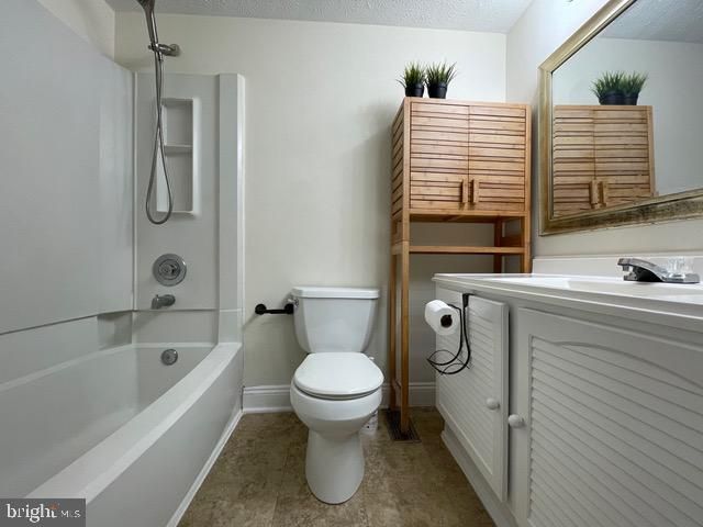 402 KOJUN CT, Sterling, VA 20164