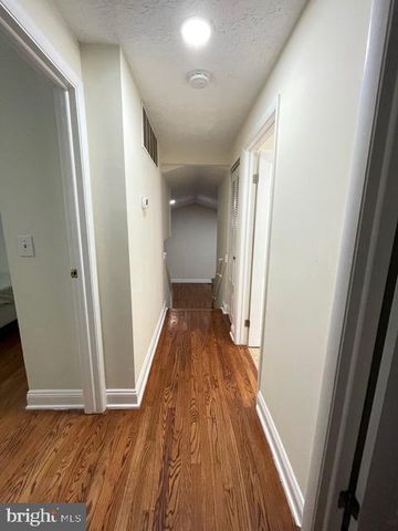 402 KOJUN CT, Sterling, VA 20164