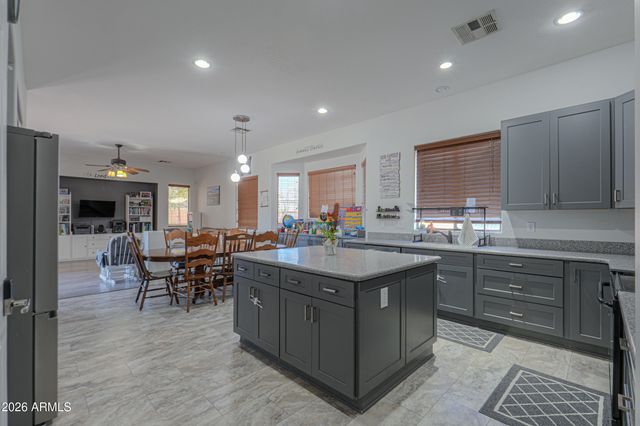 671 W Delray Drive, Casa Grande, AZ 85122