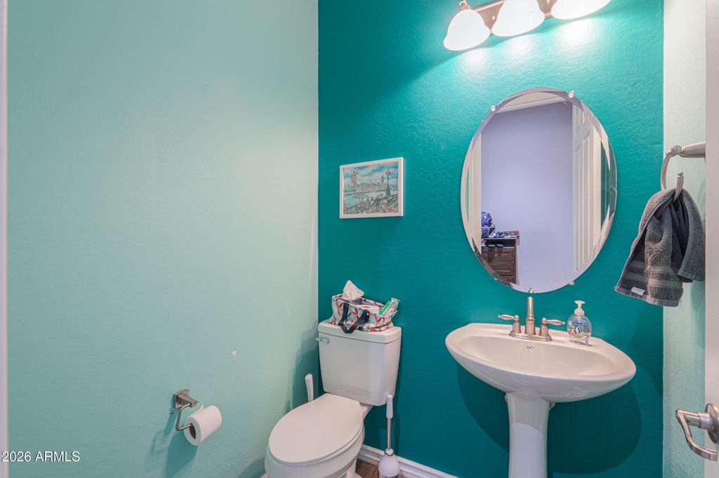 Image 18 of property listing at 671 W Delray Drive, Casa Grande, AZ 85122