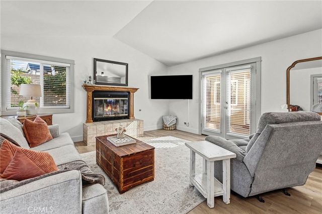 806 Pierce Drive, Santa Maria, CA 93454