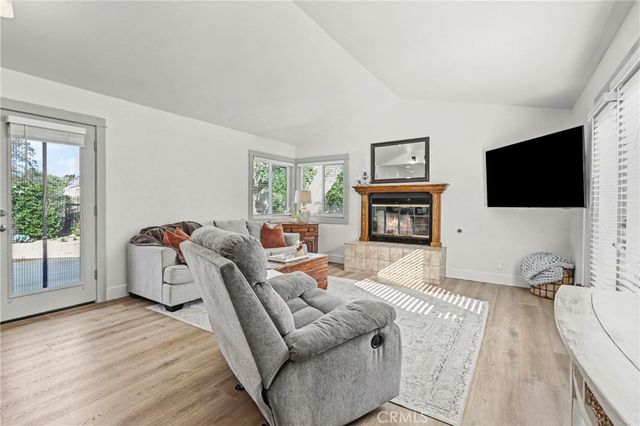 806 Pierce Drive, Santa Maria, CA 93454