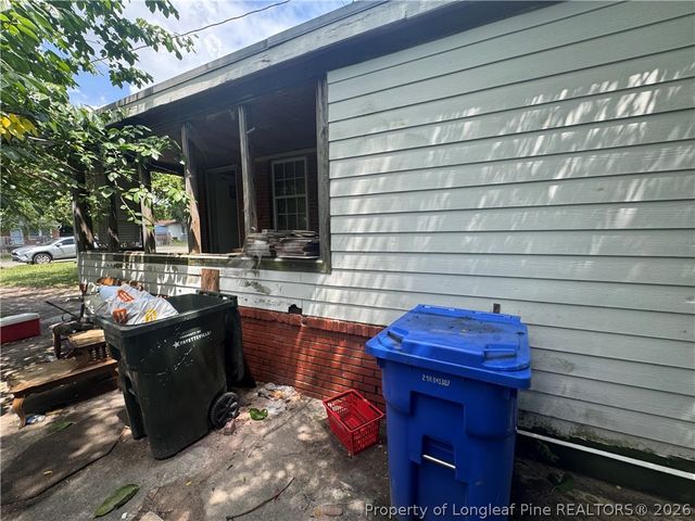 5307 Williamsburgh Drive, Fayetteville, NC 28304