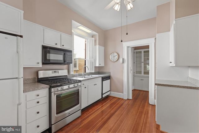 5602 39TH ST NW, Washington, DC 20015