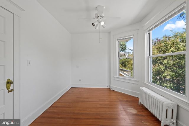 5602 39TH ST NW, Washington, DC 20015