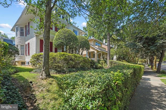 5602 39TH ST NW, Washington, DC 20015