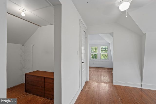 5602 39TH ST NW, Washington, DC 20015