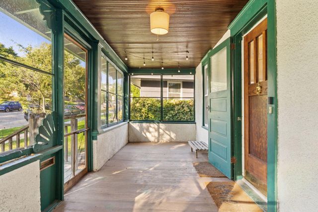 1129 Randolph Avenue, Saint Paul, MN 55105