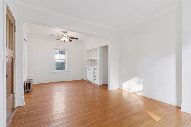 1129 Randolph Avenue, Saint Paul, MN 55105