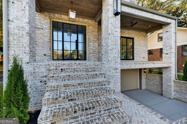 991 Courtenay Drive NE, Atlanta, GA 30306