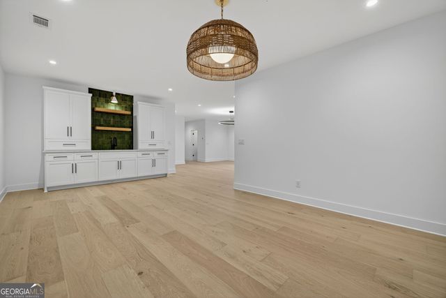 991 Courtenay Drive NE, Atlanta, GA 30306