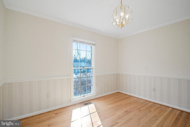 2 JUNIPER CT, Fredericksburg, VA 22408