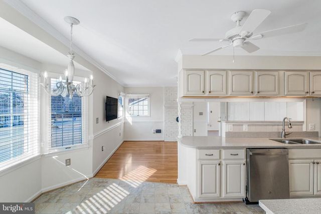 2 JUNIPER CT, Fredericksburg, VA 22408