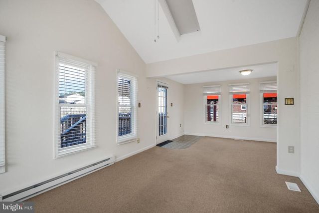 2 JUNIPER CT, Fredericksburg, VA 22408