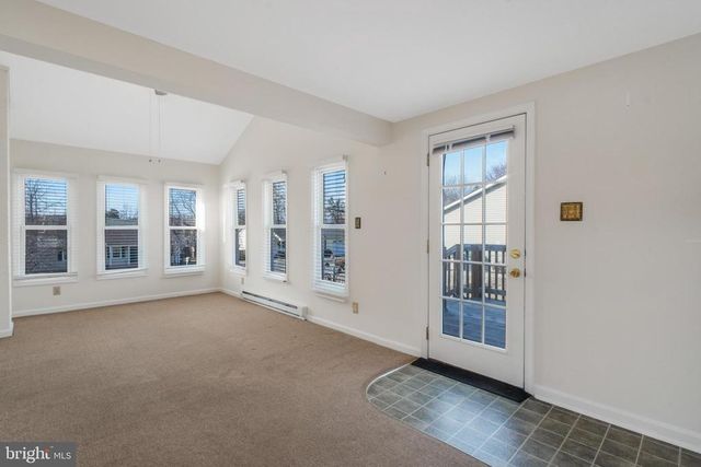 2 JUNIPER CT, Fredericksburg, VA 22408