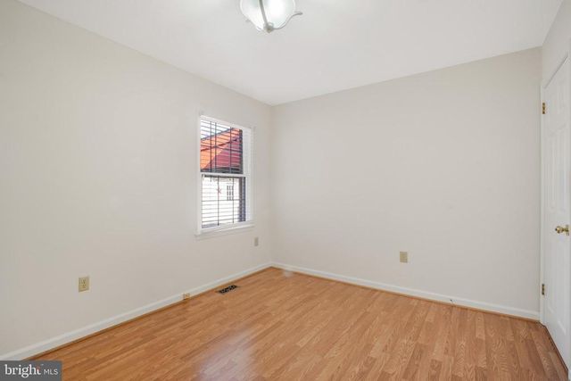 2 JUNIPER CT, Fredericksburg, VA 22408