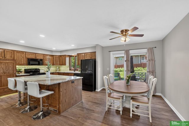 5623 S 113th Street, Omaha, NE 68137