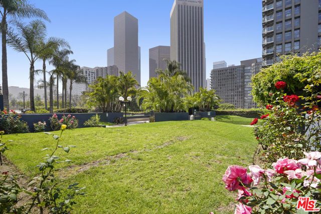 880 W 1st Street 802, Los Angeles, CA 90012