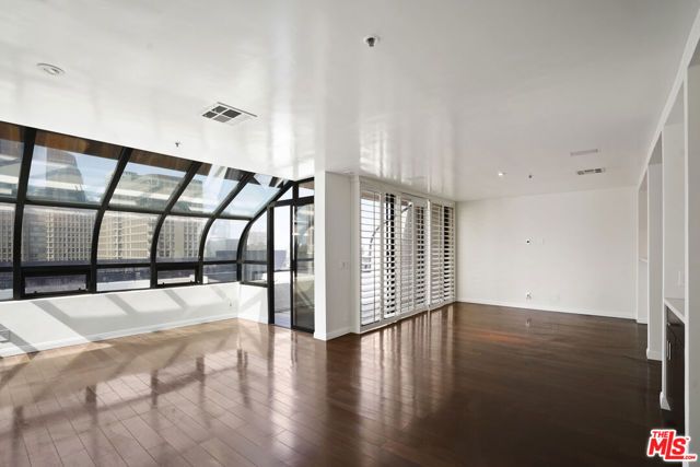 880 W 1st Street 802, Los Angeles, CA 90012