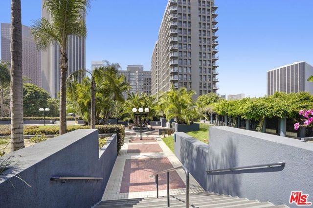 880 W 1st Street 802, Los Angeles, CA 90012