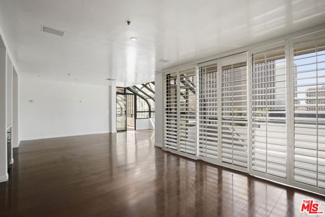 880 W 1st Street 802, Los Angeles, CA 90012