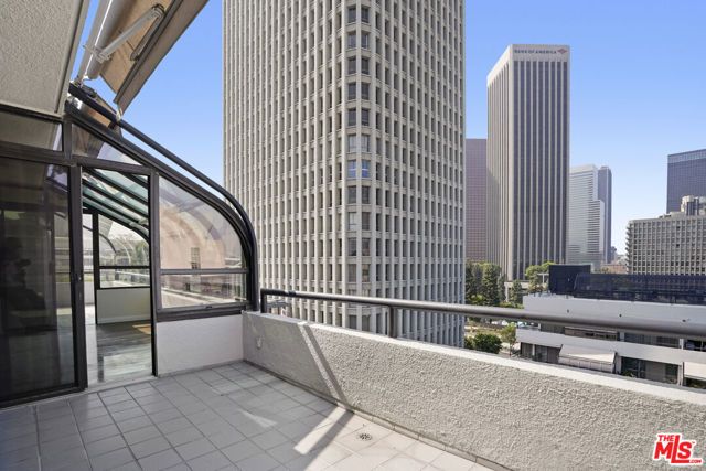 880 W 1st Street 802, Los Angeles, CA 90012