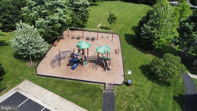 809 MACALISTER DR SE, Leesburg, VA 20175