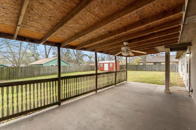 211 Turner St., Mount Vernon, TX 75457