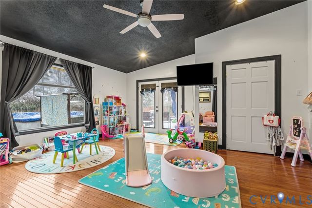 106 Early Ave, Sandston, VA 23150