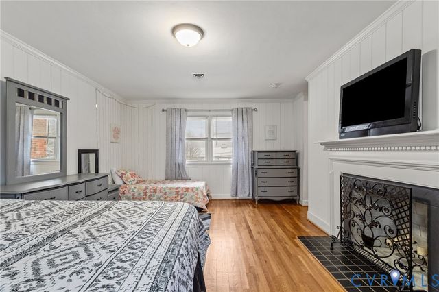 106 Early Ave, Sandston, VA 23150