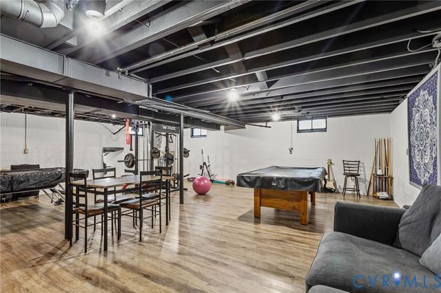 106 Early Ave, Sandston, VA 23150